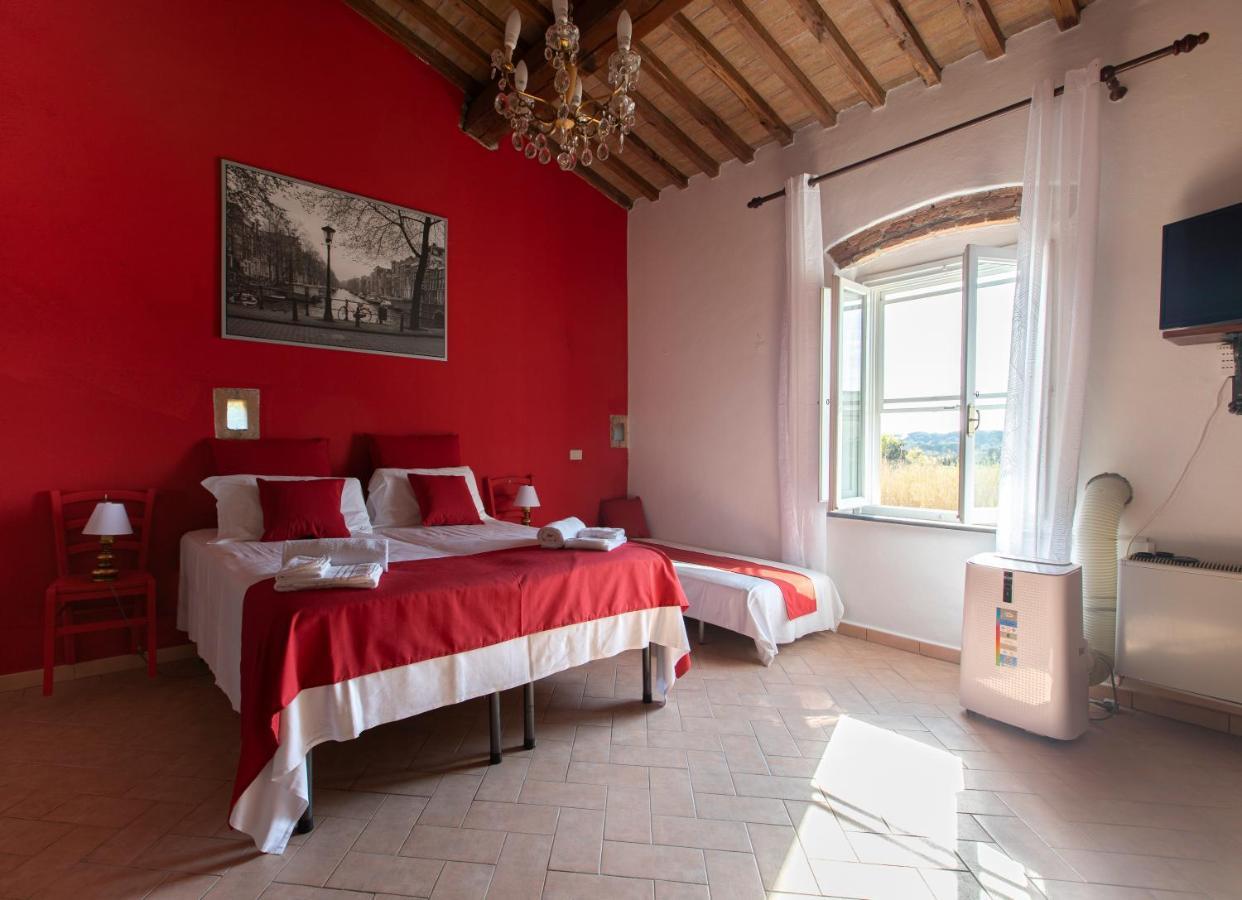 Agriturismo Le Biricoccole Vada Exterior photo